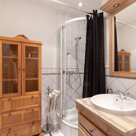 Apartment Antares R05 By Interhome *